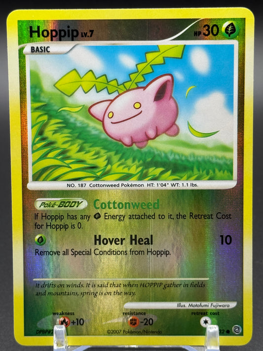 Pokemon TCG Hoppip | Secret Wonders 90/132 Reverse Holofoil | Condition: Near Mint