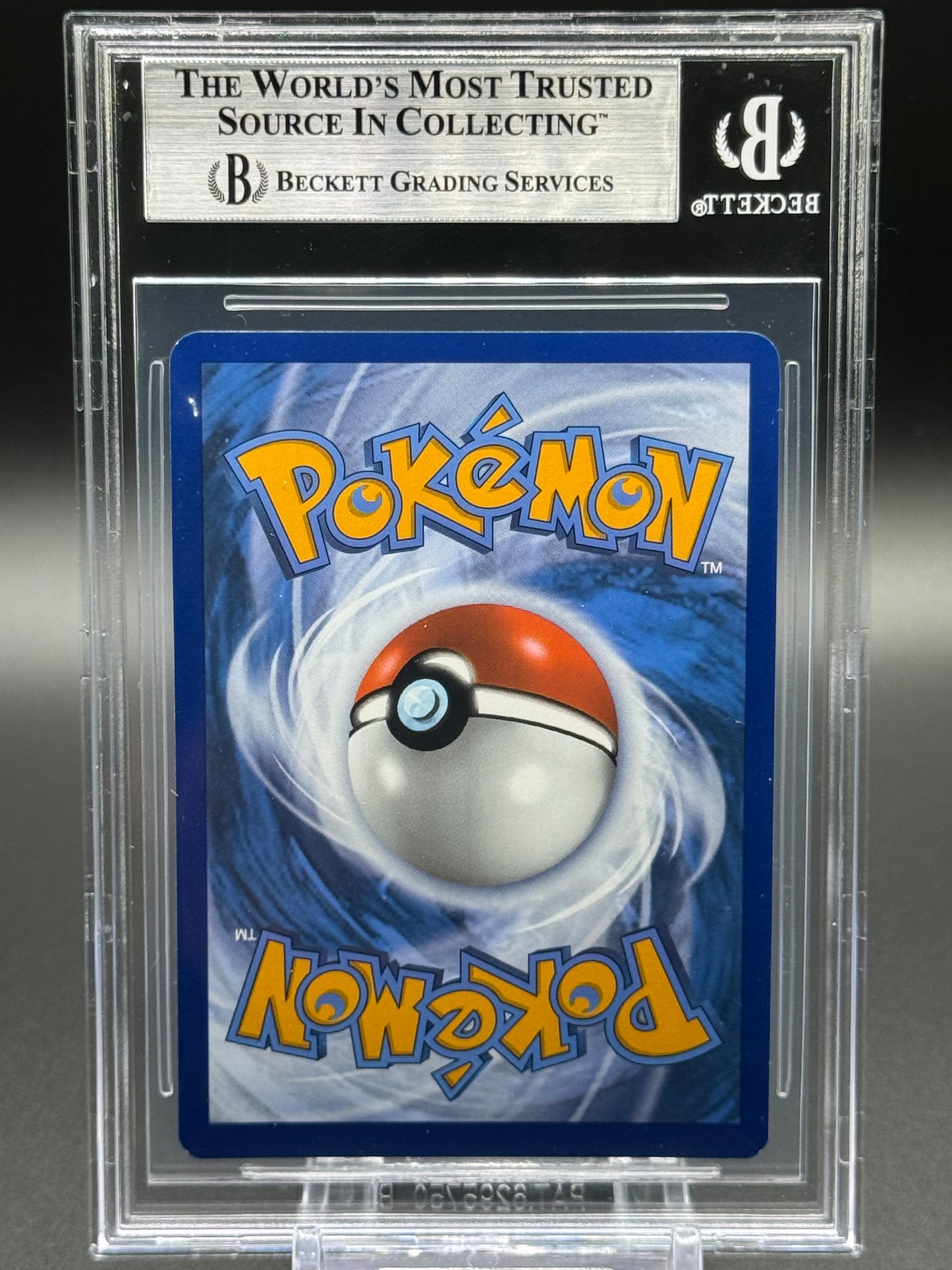 Pokemon TCG Pidgeotto | Obsidian Flames 208/197 | BGS Graded NM-MT+ 8.5